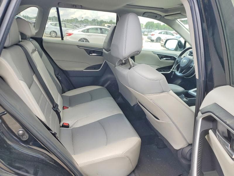 2022 TOYOTA RAV4 XLE PREMIUM XLE PREMIUM 11
