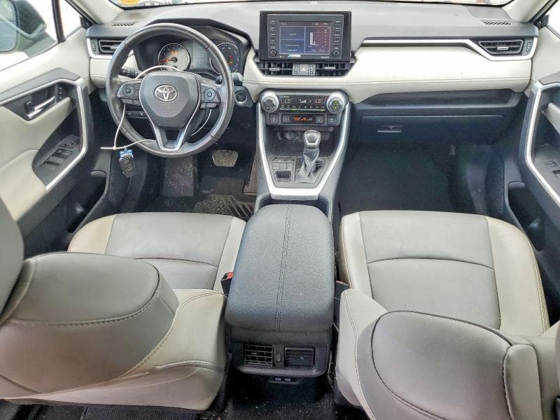 2022 TOYOTA RAV4 XLE PREMIUM XLE PREMIUM 8