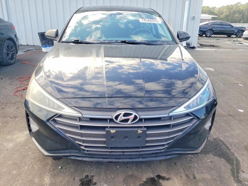 2019 HYUNDAI ELANTRA SEL 5