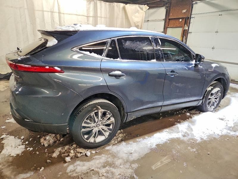 2021 TOYOTA VENZA LE 3