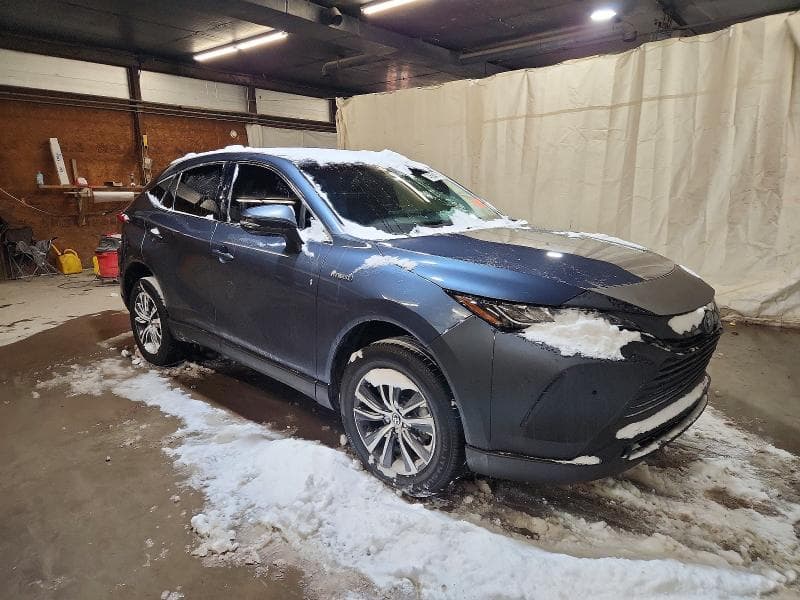 2021 TOYOTA VENZA LE 4