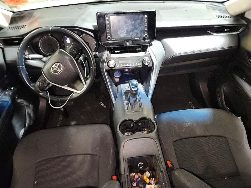 2021 TOYOTA VENZA LE 8