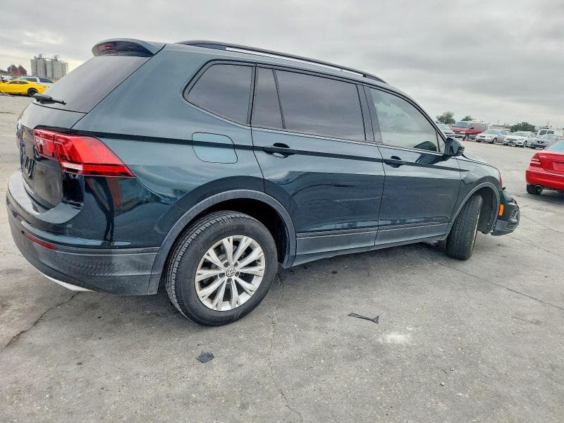 2018 VOLKSWAGEN TIGUAN S 3