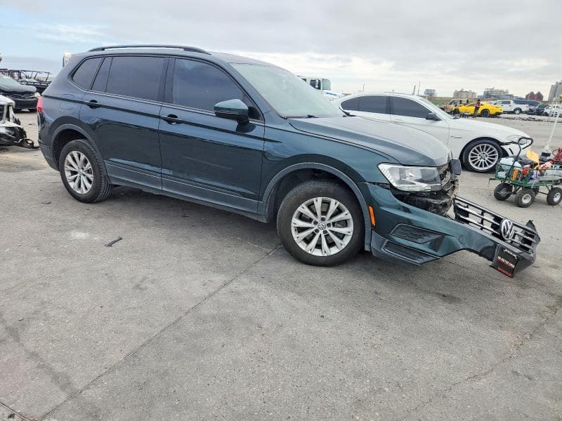 2018 VOLKSWAGEN TIGUAN S 4