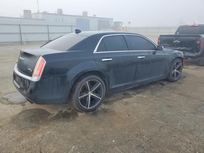 2017 CHRYSLER 300C 3