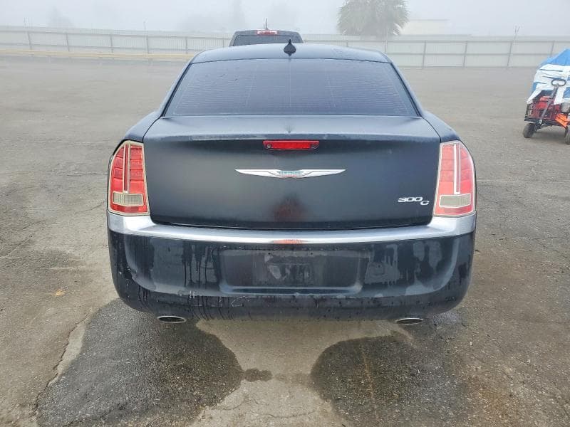 2017 CHRYSLER 300C 6