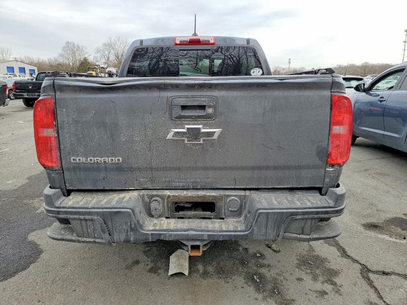 2017 CHEVROLET COLORADO Z71 6