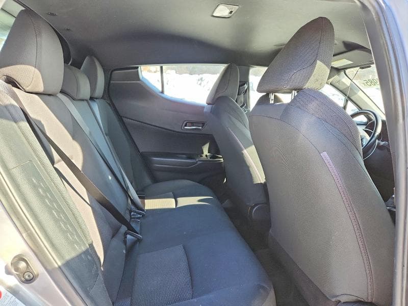 2019 TOYOTA C-HR 11