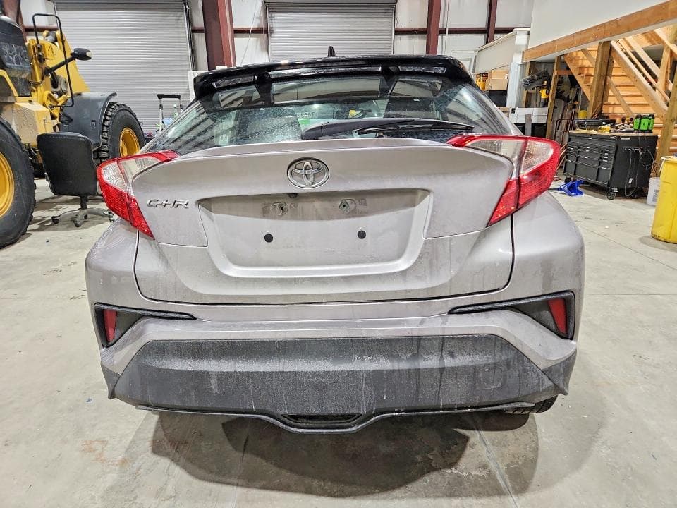 2019 TOYOTA C-HR 6