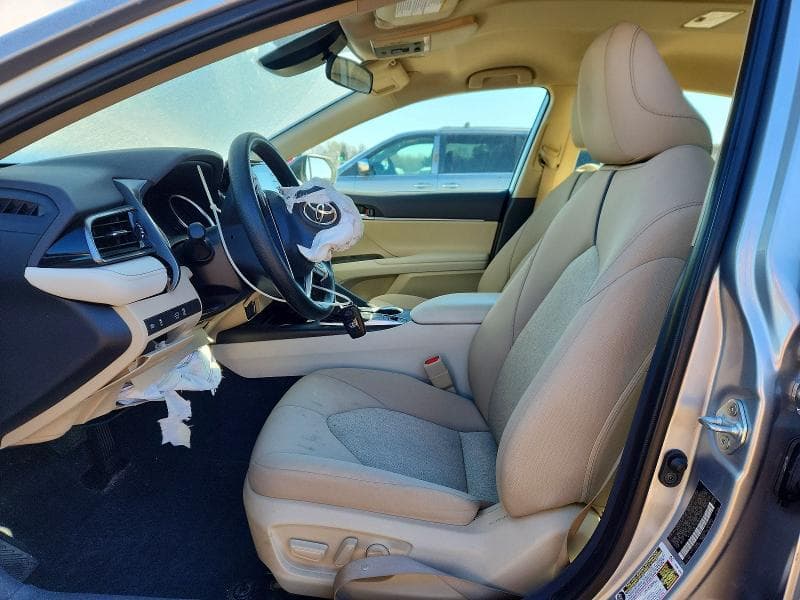 2020 TOYOTA CAMRY BASE BASE 7
