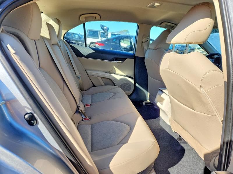 2020 TOYOTA CAMRY BASE BASE 10