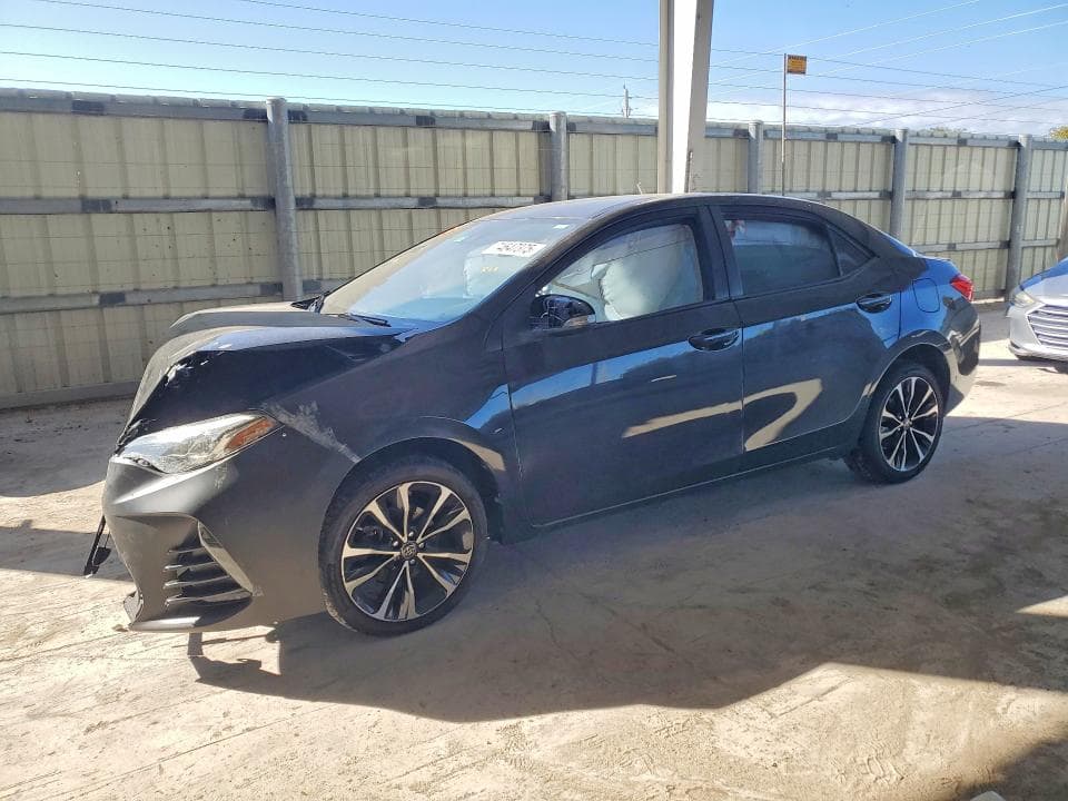 2017 TOYOTA COROLLA L - 1