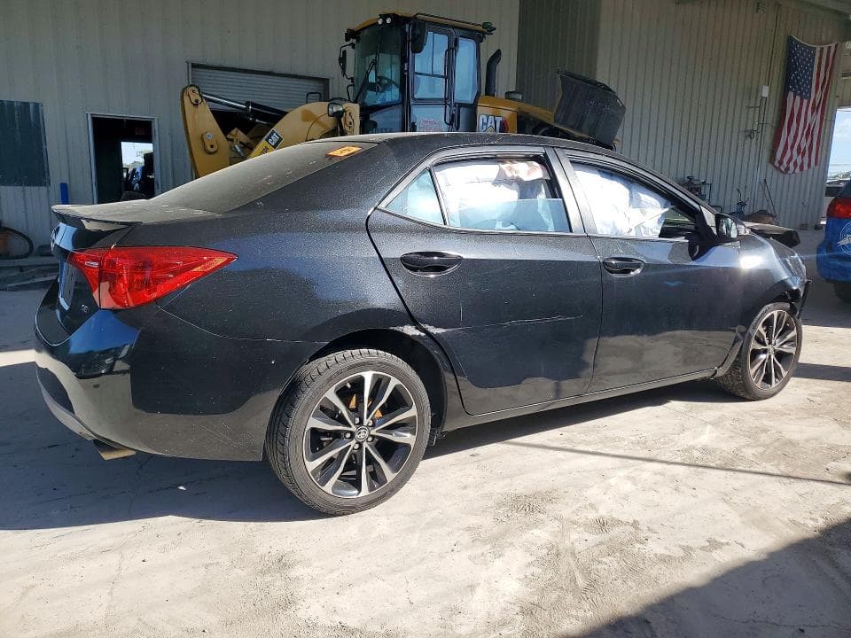2017 TOYOTA COROLLA L 3