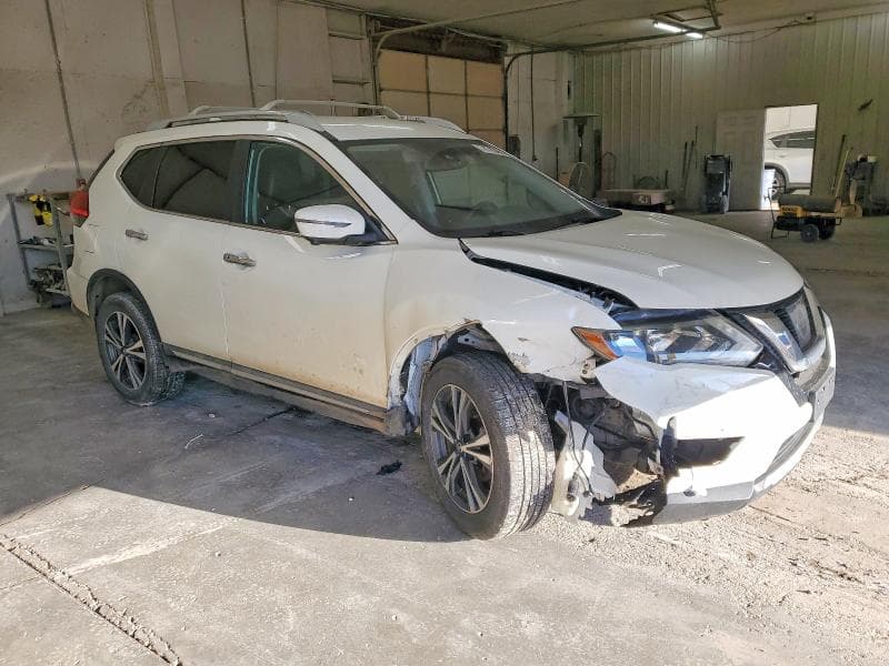 2017 NISSAN ROGUE SV SV 4