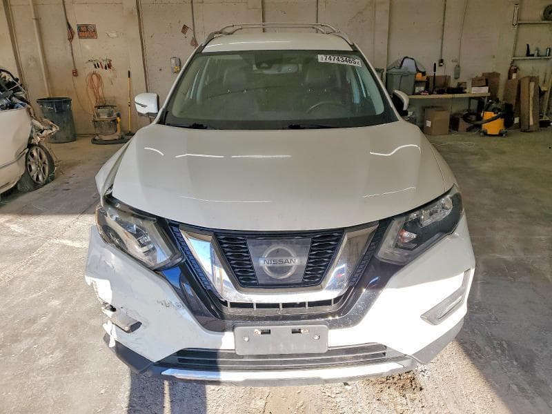 2017 NISSAN ROGUE SV SV 5