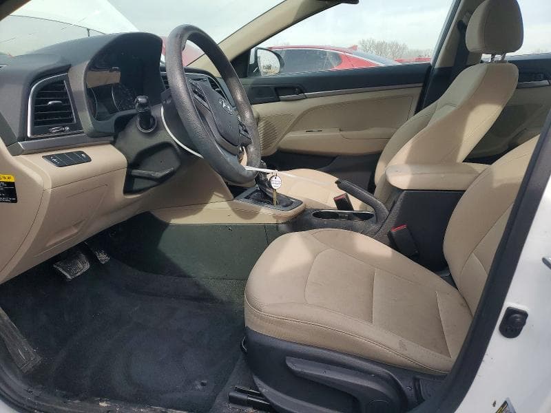 2018 HYUNDAI ELANTRA SE SE 7