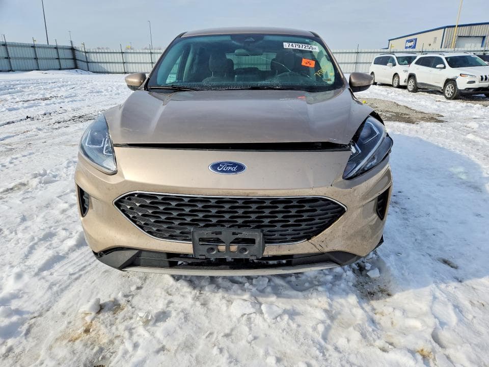 2021 FORD ESCAPE SE 5