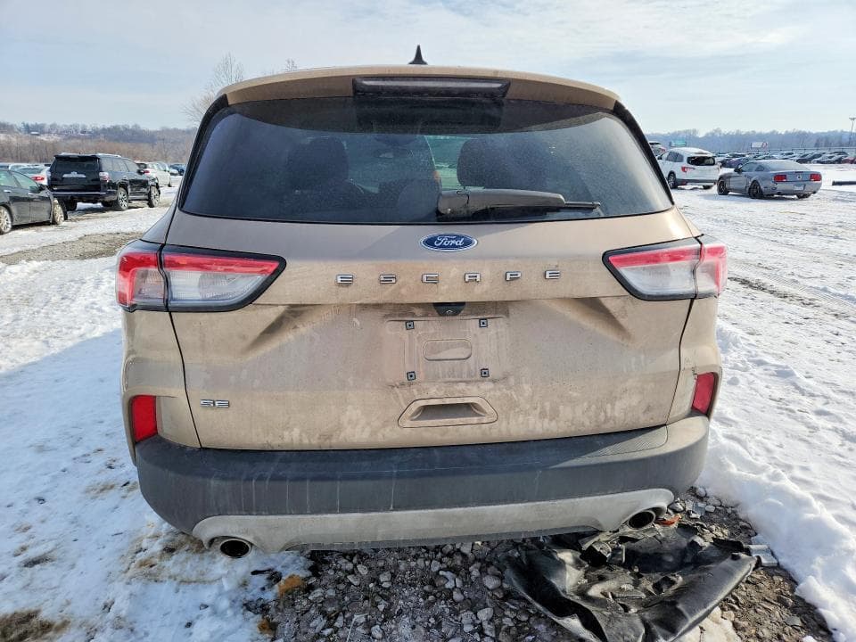 2021 FORD ESCAPE SE 6