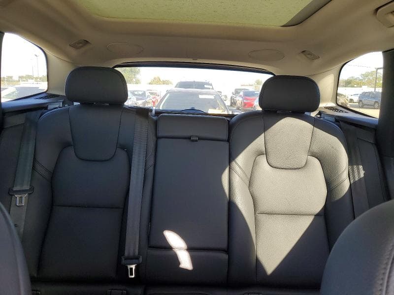 2023 VOLVO XC60 PLUS 10