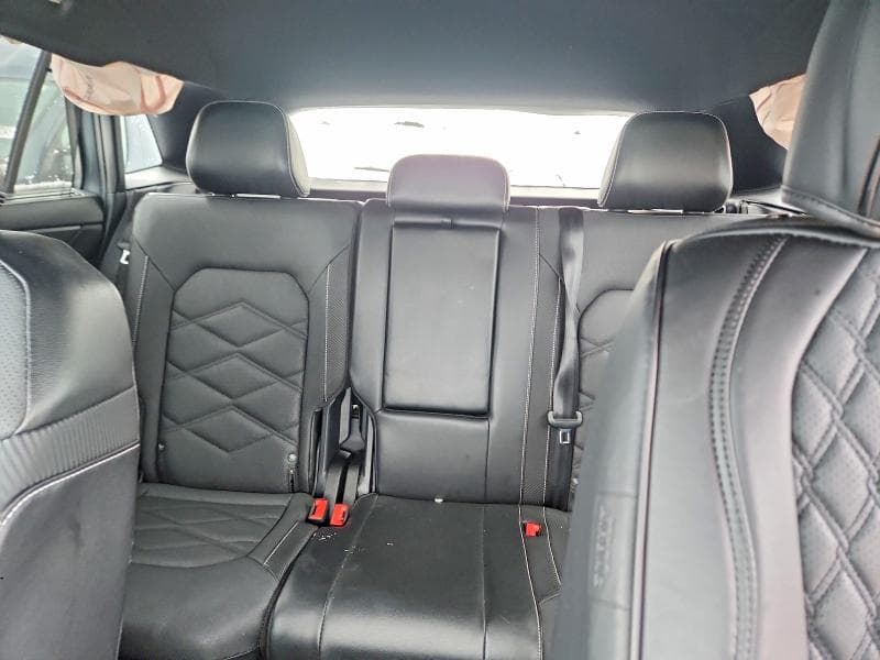 2024 VOLKSWAGEN ATLAS CROSS SPORT SE 10