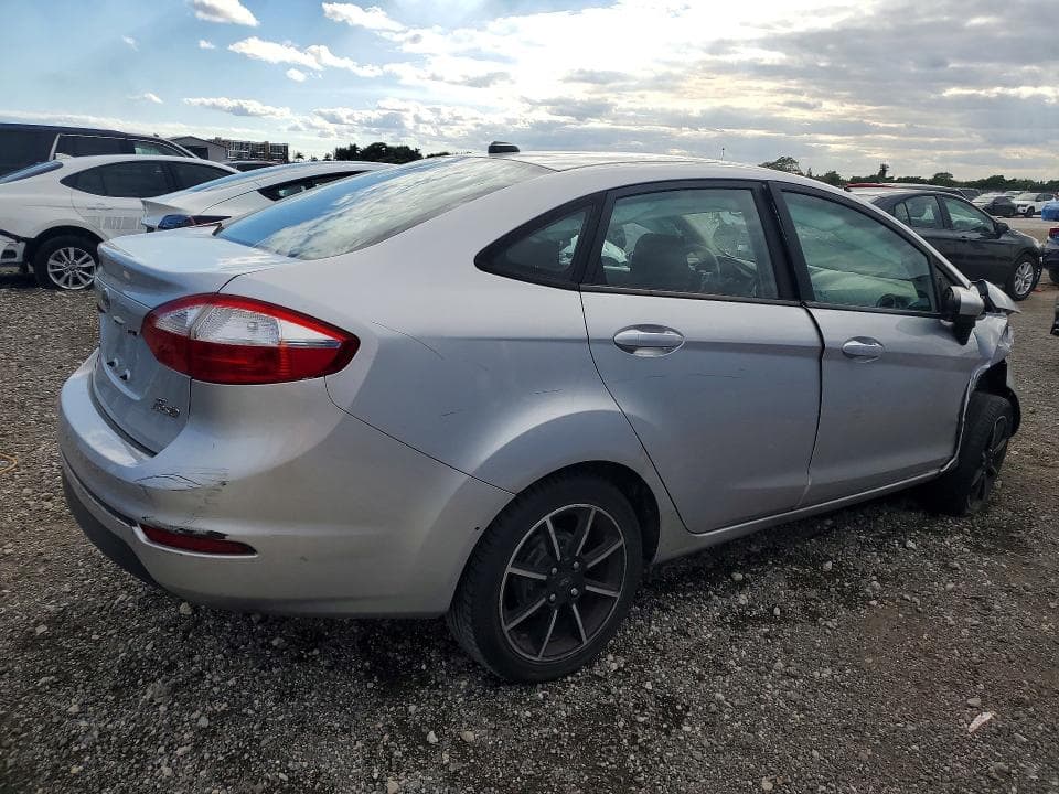 2017 FORD FIESTA SE SE 3