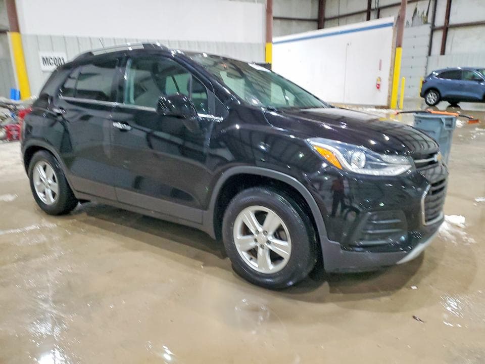 2018 CHEVROLET TRAX 1LT 4