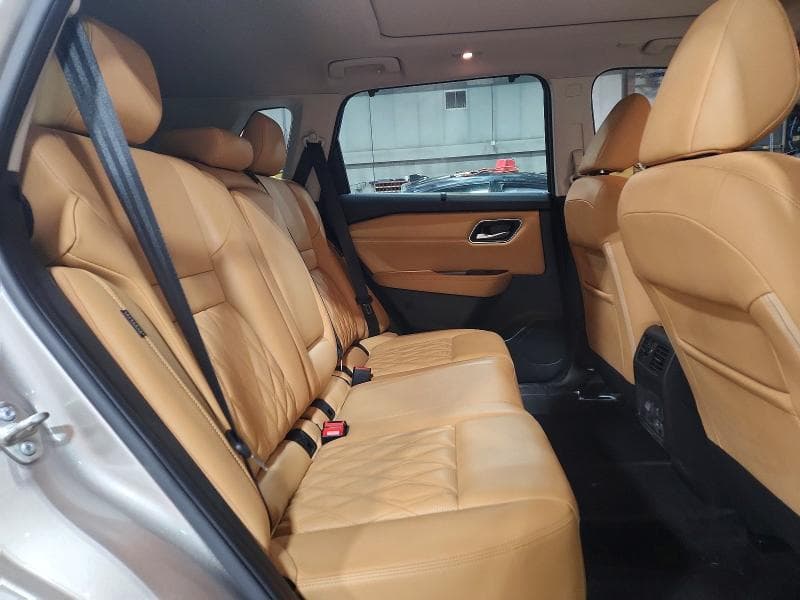 2022 NISSAN ROGUE PLATINUM PLATINUM 11