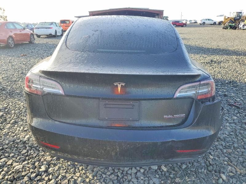 2020 TESLA MODEL 3 6