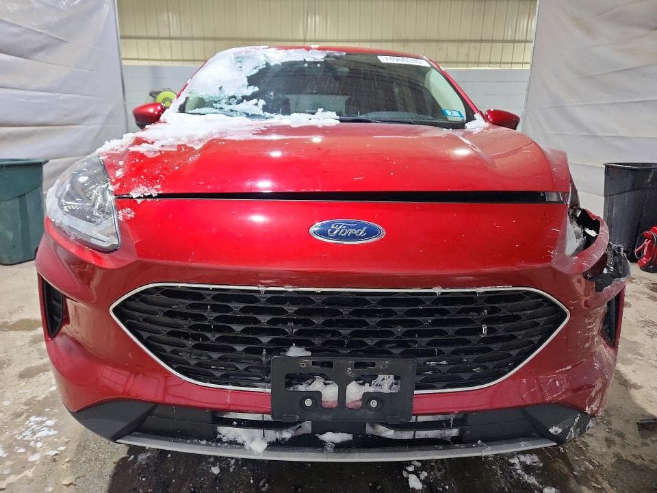 2020 FORD ESCAPE SE 5