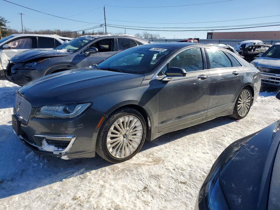 2017 LINCOLN MKZ RESERVE