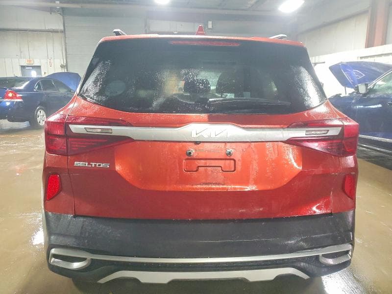 2022 KIA SELTOS S 6