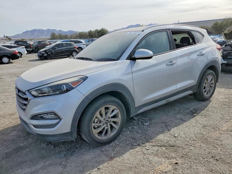 2017 HYUNDAI TUCSON SE - 1