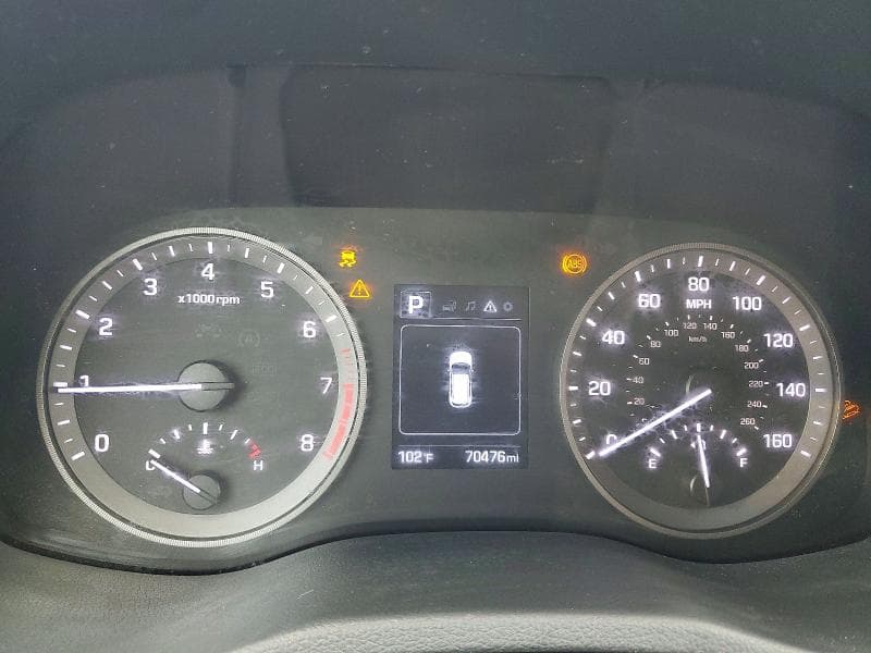 2017 HYUNDAI TUCSON SE 9
