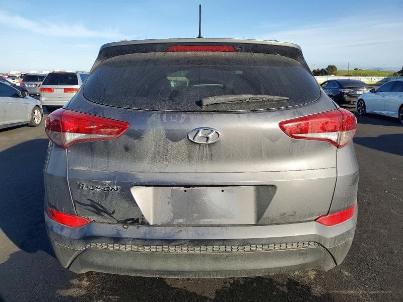2017 HYUNDAI TUCSON SE 6