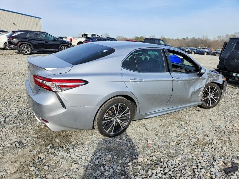 2018 TOYOTA CAMRY L 3