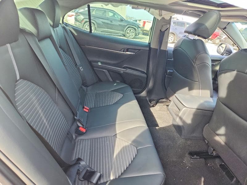 2018 TOYOTA CAMRY L 10