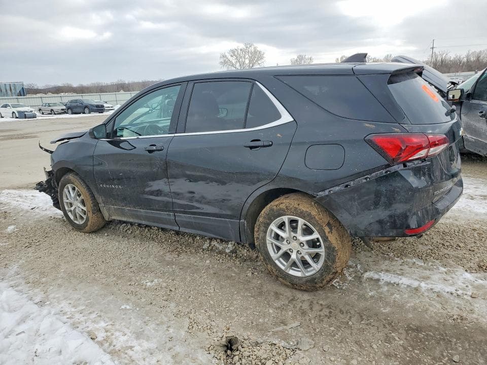 2022 CHEVROLET EQUINOX LT 2
