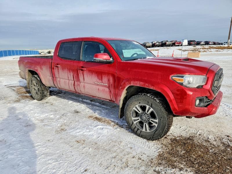 2017 TOYOTA TACOMA 4
