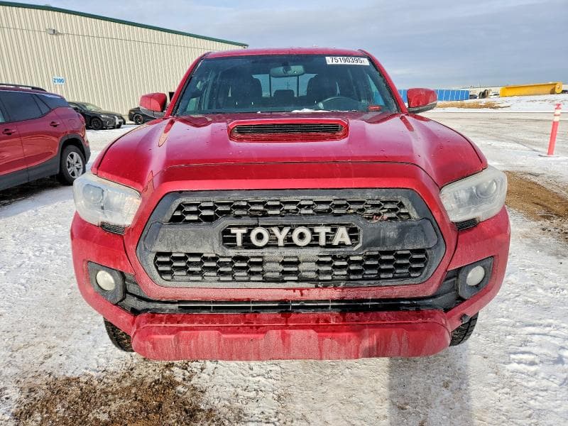 2017 TOYOTA TACOMA 5