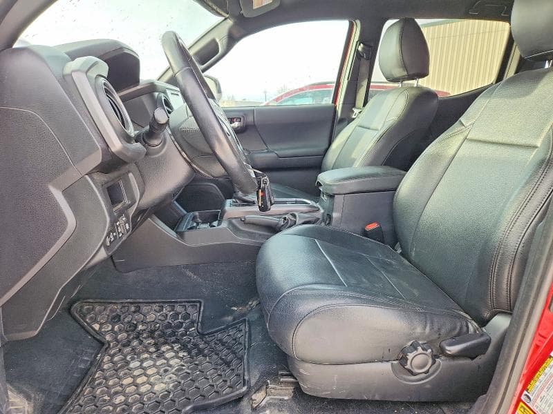 2017 TOYOTA TACOMA 7