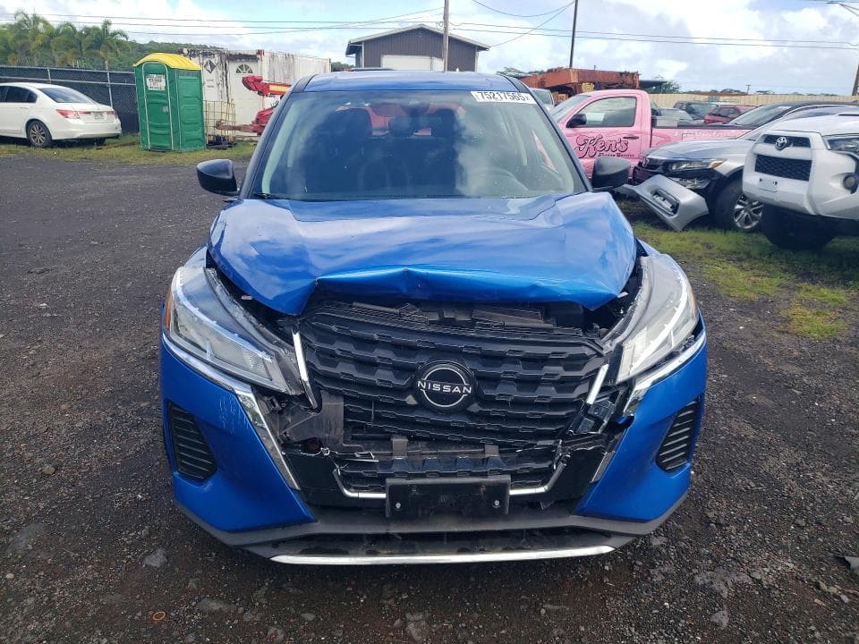 2024 NISSAN KICKS S S 5