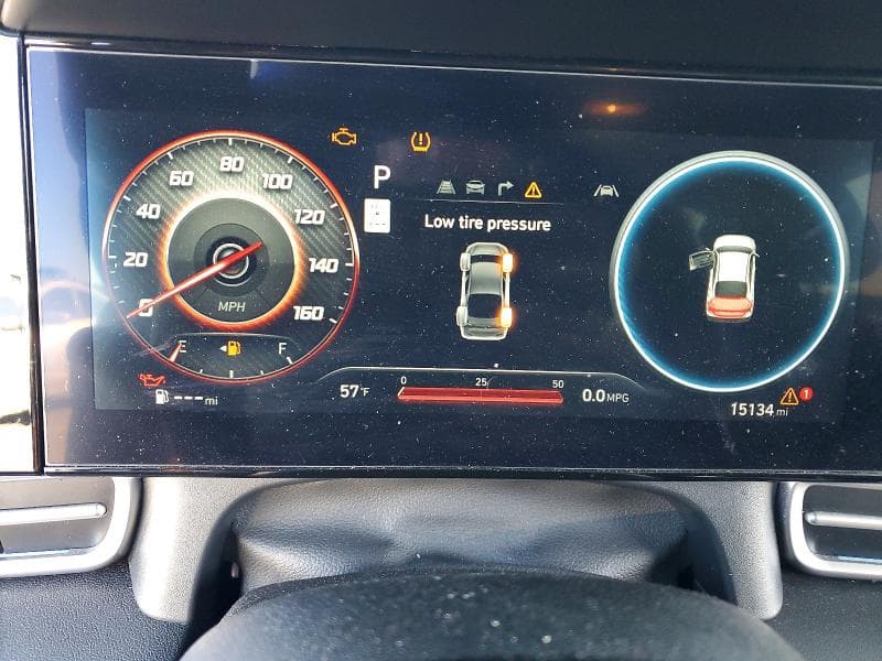 2025 HYUNDAI ELANTRA SEL 9