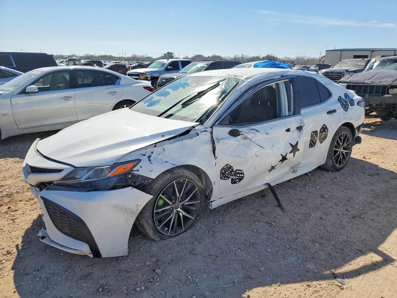 2021 TOYOTA CAMRY SE - 1