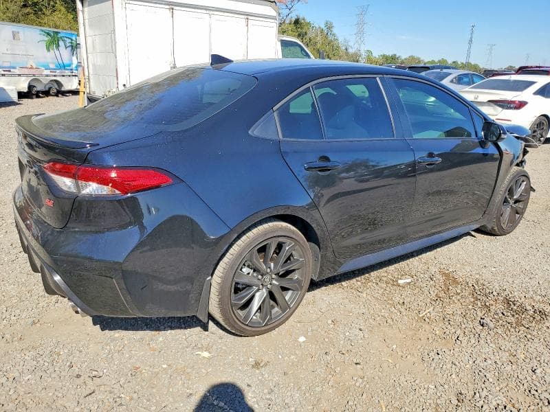 2026 TOYOTA COROLLA SE 3
