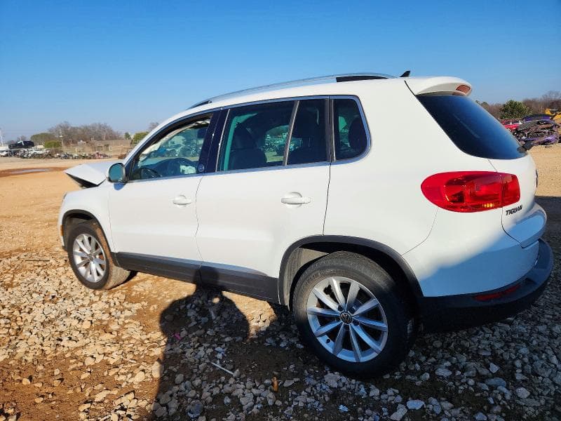 2017 VOLKSWAGEN TIGUAN 2