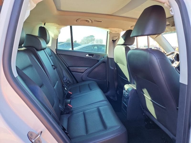 2017 VOLKSWAGEN TIGUAN 11