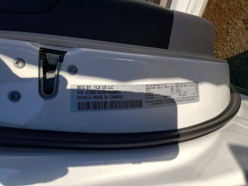 2023 CHRYSLER VOYAGER LX 14