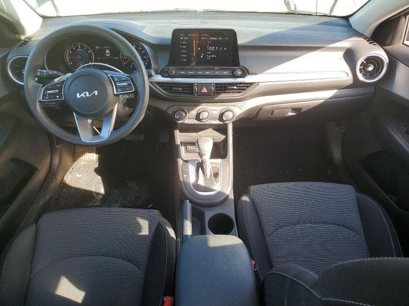 2023 KIA FORTE LX LX 8