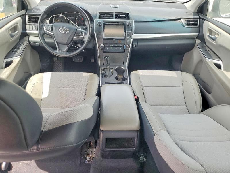 2016 TOYOTA CAMRY LE LE 8