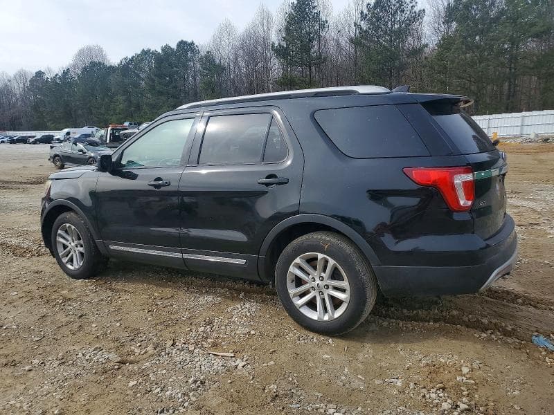 2017 FORD EXPLORER XLT 2